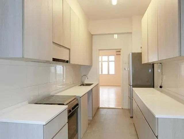 ROBINSON GARDEN APARTMENT 羅便臣花園大廈 – 2