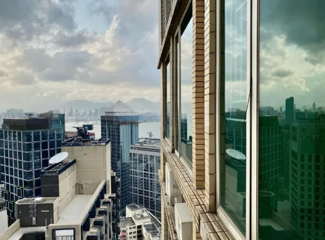 Casa 880 – Modern Living at 880 King’s Road – 3