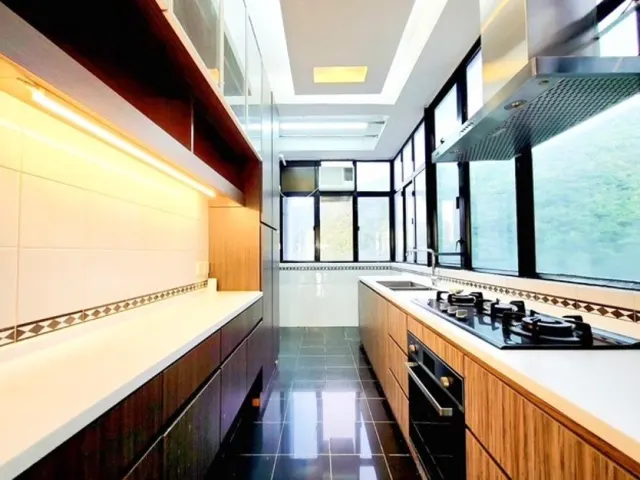 37 REPULSE BAY ROAD – 4