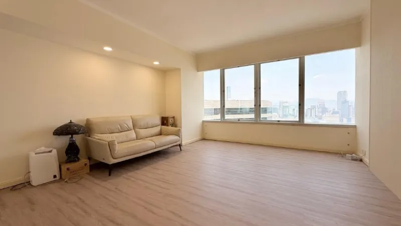 CONVENTION PLAZA APARTMENT 會景閣 – 1