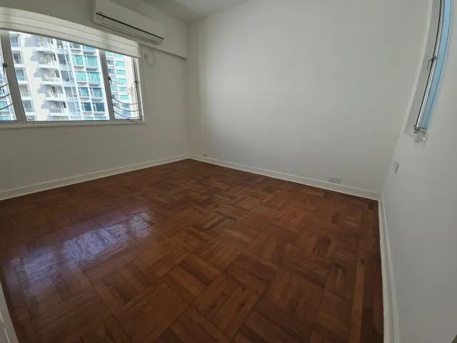BOTANIC TERRACE – 10