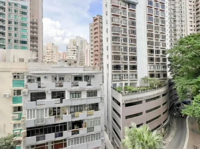 BOTANIC TERRACE – 3