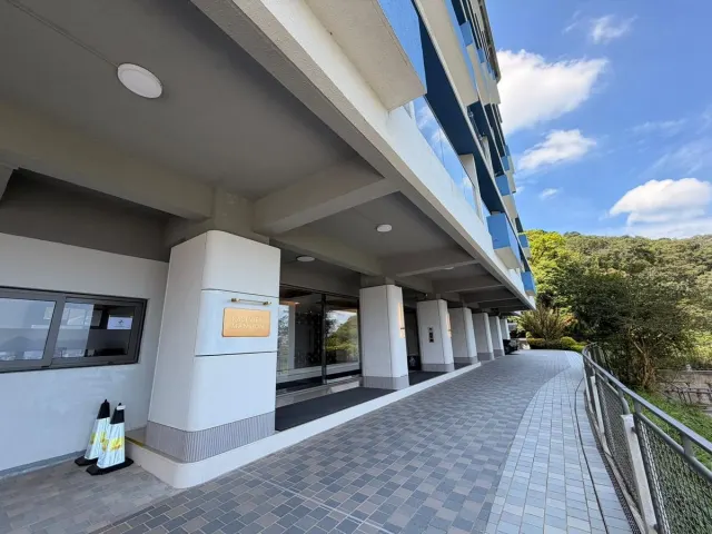 RACEVIEW MANSIONS – 4