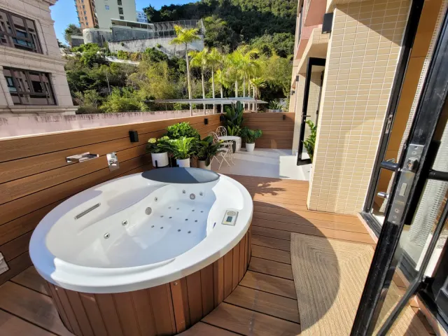 THE BEACHSIDE + TERRACE – 6