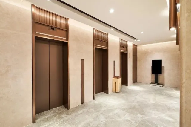 HILLSBOROUGH COURT 曉峰閣 – 2