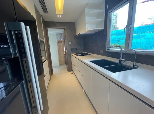 BOWEN PLACE – 11