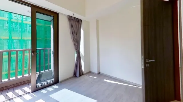 18 MOSQUE STREET – 14