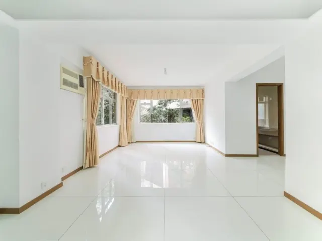 BEAU CLOUD MANSION