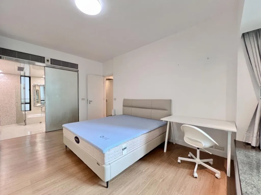 11 MACDONNELL ROAD – 1