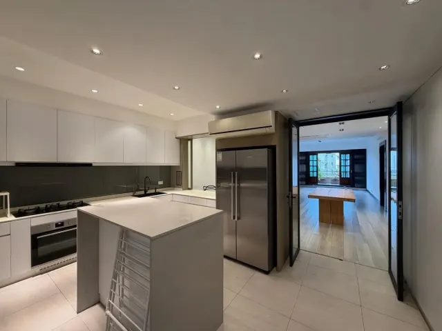 Briar Avenue – 20
