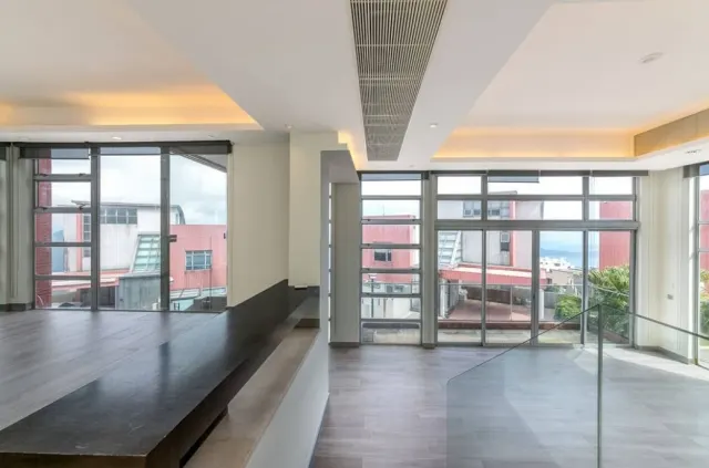 SUNSHINE VILLA 陽光花園 – 4
