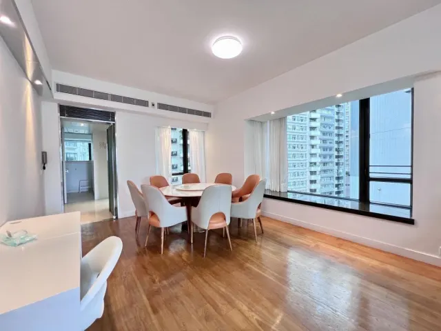 11 MACDONNELL ROAD – 8