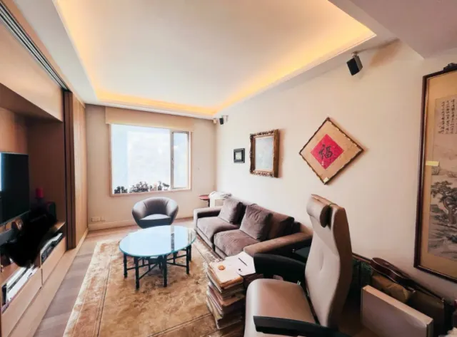JARDINE TERRACE – 18
