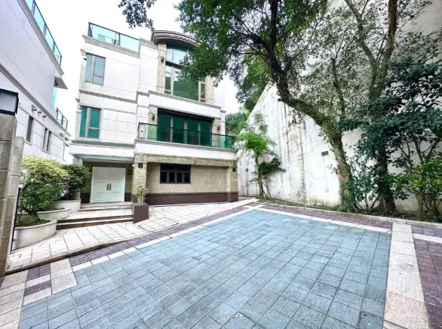 KELLETT HOUSE – 3