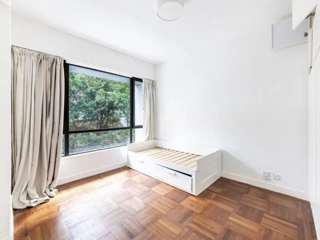 BURNSIDE VILLA 濱景園 – 11