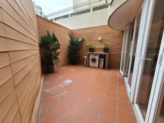 BROOM GARDEN + TERRACE