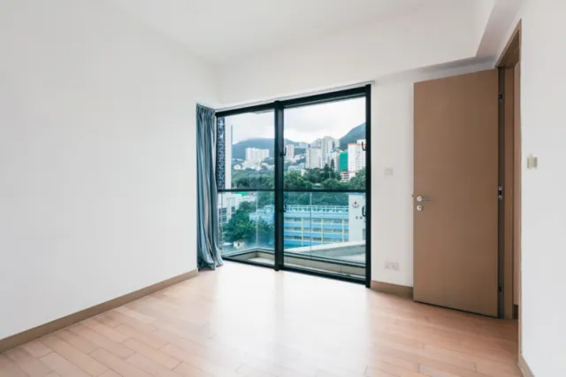 THE OAKHILL + TERRACE – 6