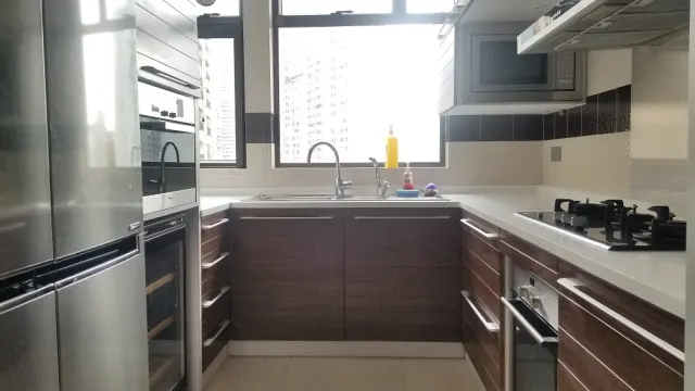 CHUNG TAK MANSION 重德大廈 – 5