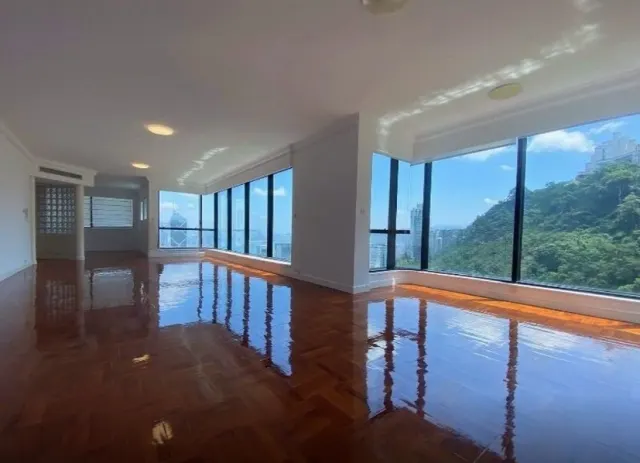 CENTURY TOWER 2 世紀大廈