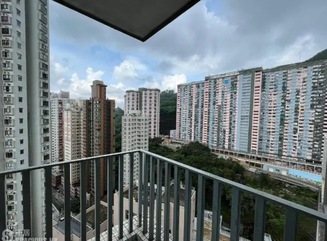 Grand Deco Tower 帝后台