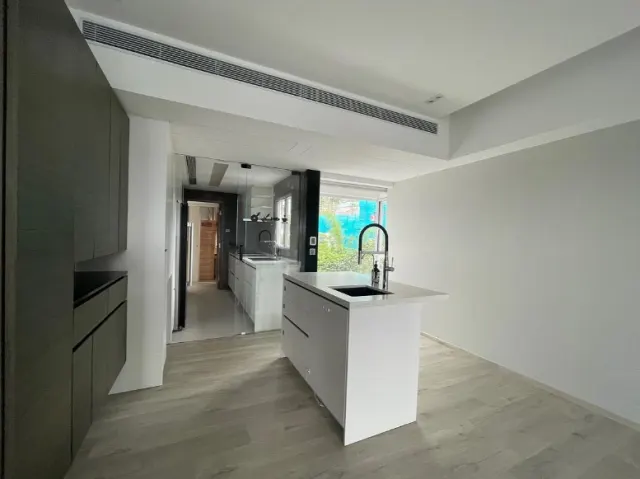 BOWEN PLACE – 15