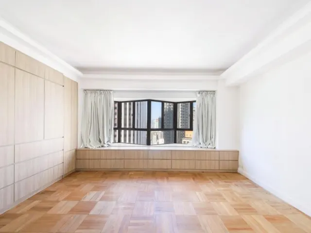 WING WAY COURT – 4