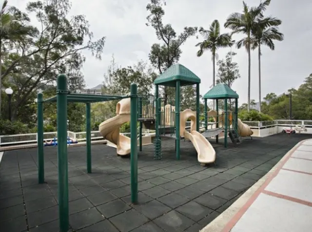 MANDERLY GARDEN 文禮苑 – 14