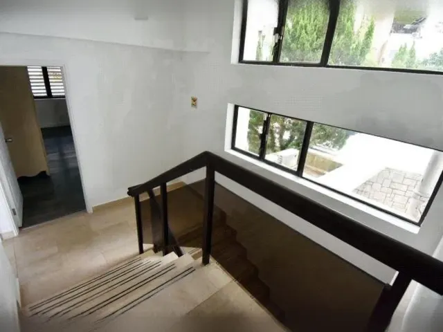 WATFORD VILLA – 4