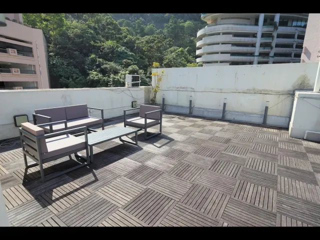 BOWEN ROAD NO.6 + ROOF