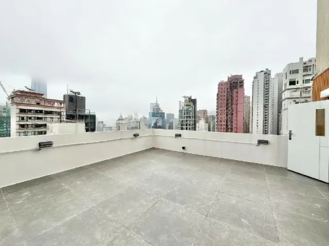 YING FAI COURT – 11