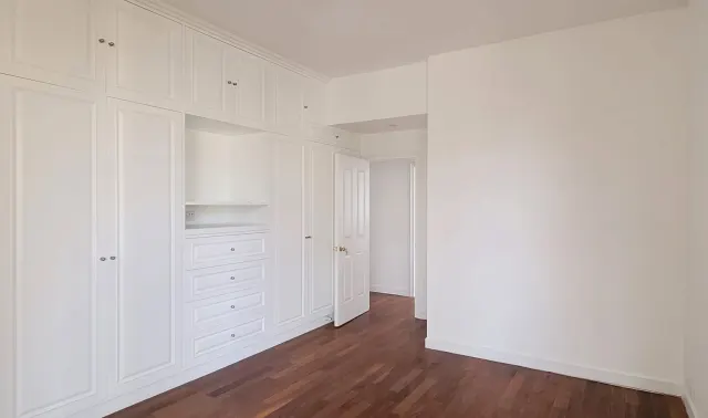 ESTELLA COURT – 12