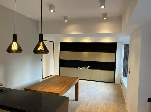 1 TAI HANG ROAD – 9