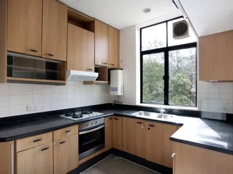 28 Stanley Village Road +ROOF – 10