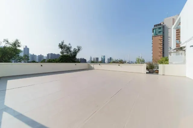 MAYFLOWER MANSION 梅苑