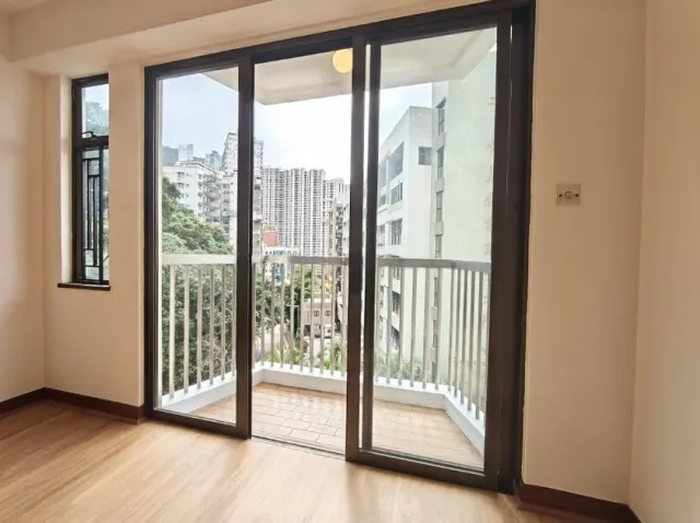 BEVERLY COURT – 2