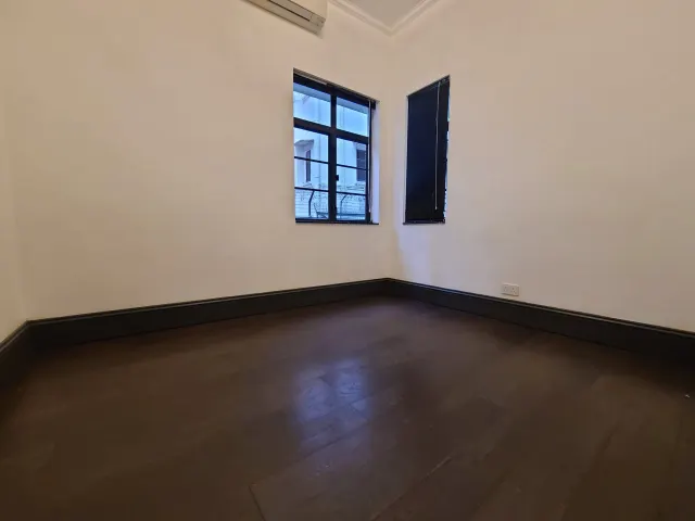 No.1 SING WOO CRESCENT 成和坊 – 15