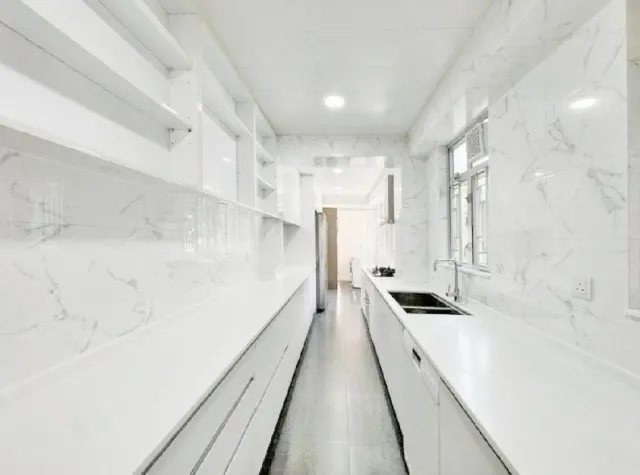 ALPINE COURT – 10