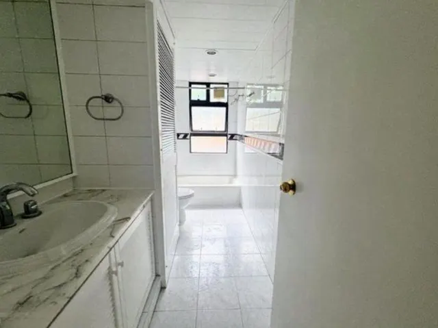 ESTORIL COURT 愛都大廈 – 3