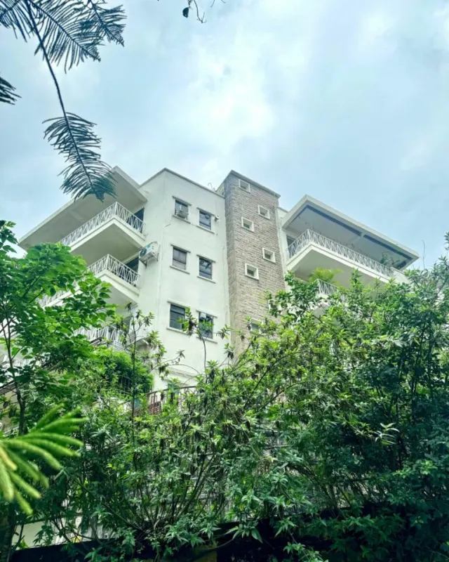 POKFULAM ROAD 88A – 13
