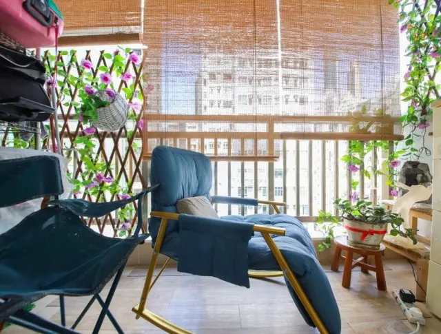 LA VOGUE COURT 利華閣