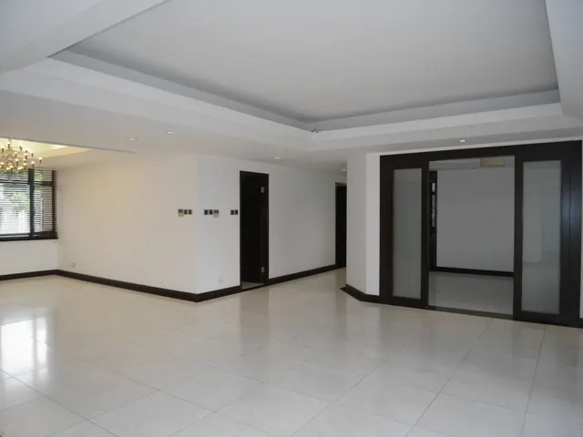 TRAFALGAR COURT 大寶閣 – 3