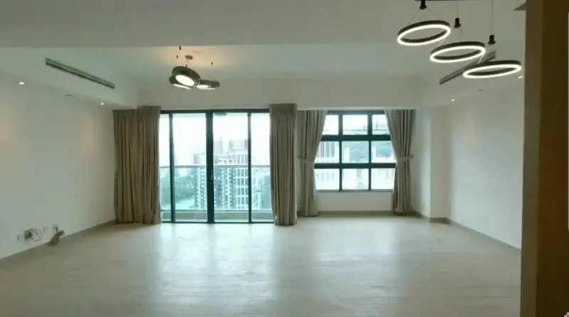 CAROLINE GARDEN – 1