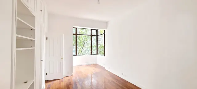 ESTELLA COURT – 7