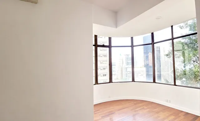 ESTELLA COURT – 1