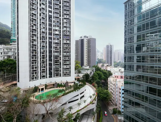GROSVENOR HOUSE 高雲大廈 – 10