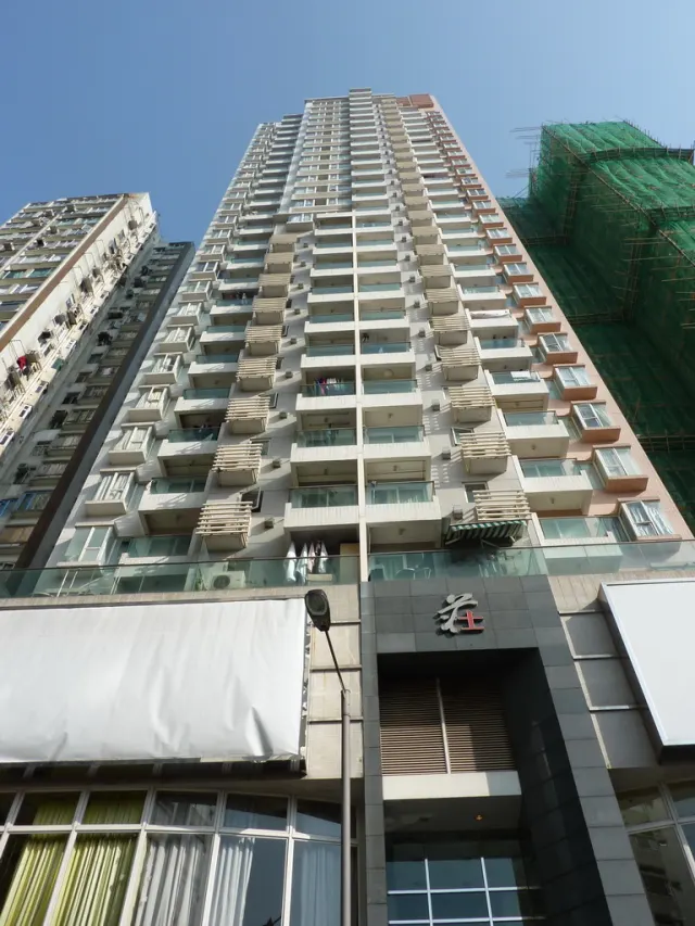 The Harbourside 莊士維港軒