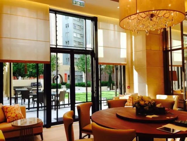 LEXINGTON HILL – 8