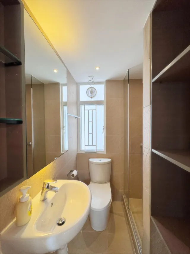 GOLDEN PHOENIX COURT – 6