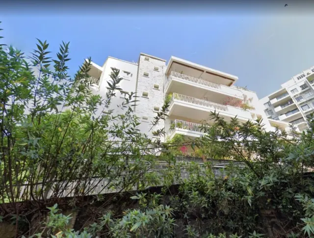 POKFULAM ROAD 88A – 14