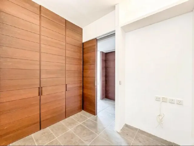 FULL VIEW COURT – 5